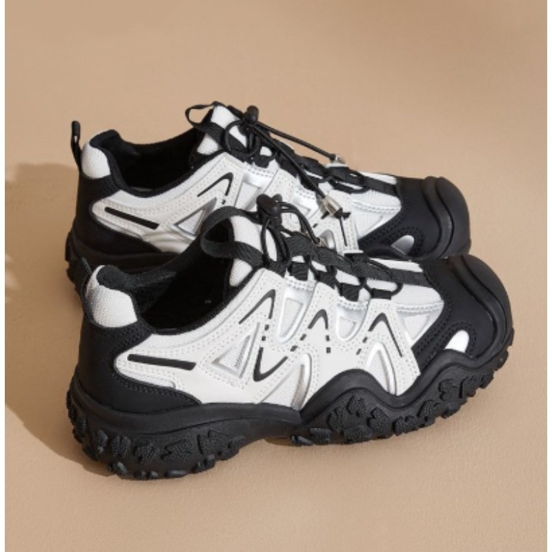 Ladies Outdoor Trekking Sneake - đánh giá và giá Guipure Lace Panel